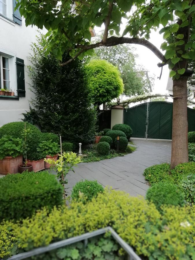 Hotel Krone Ueberlingen Am Ried Singen Eksteriør billede